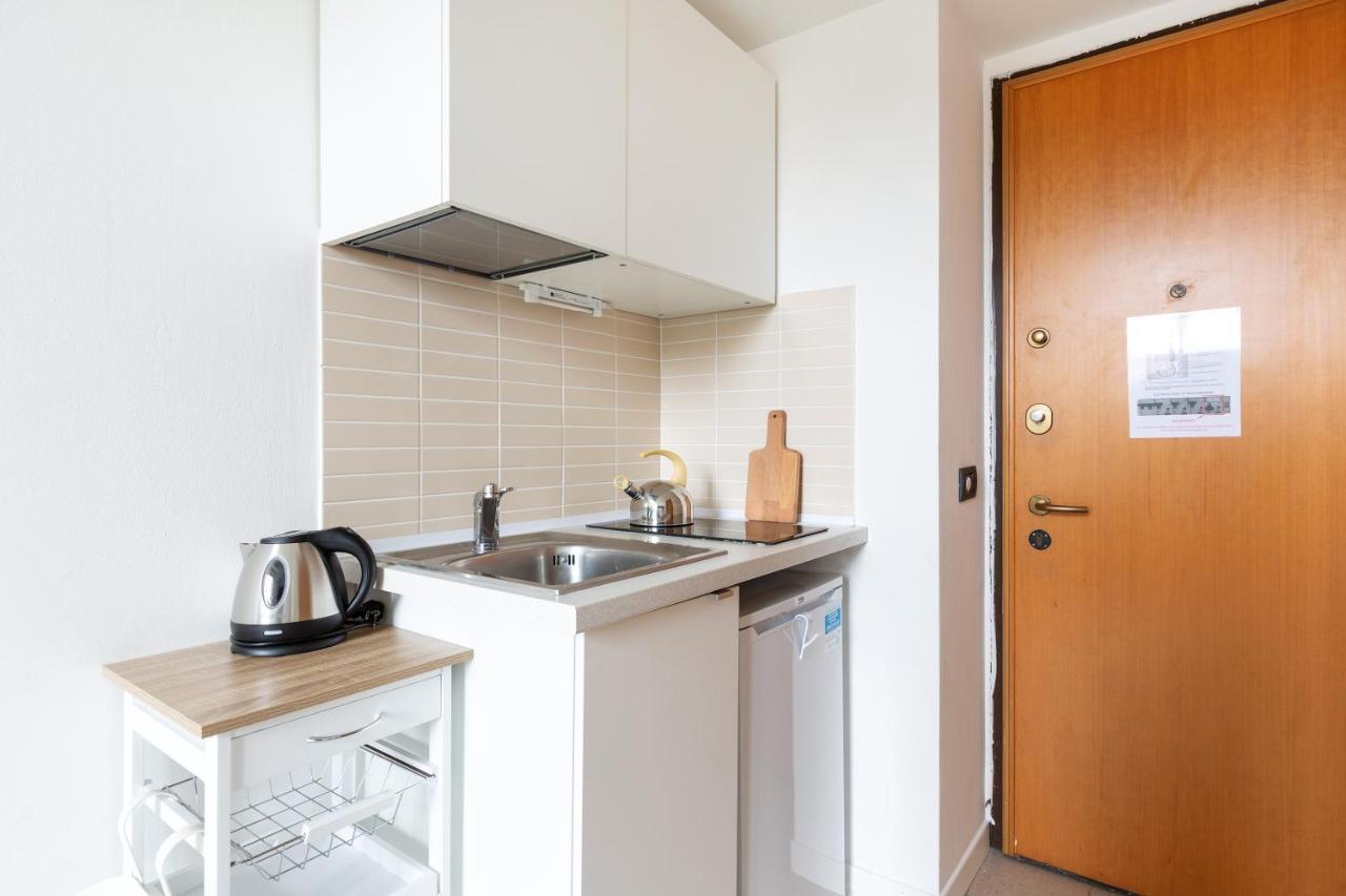 Central Studio Apts Milano-Corso Magentaアパートメント エクステリア 写真