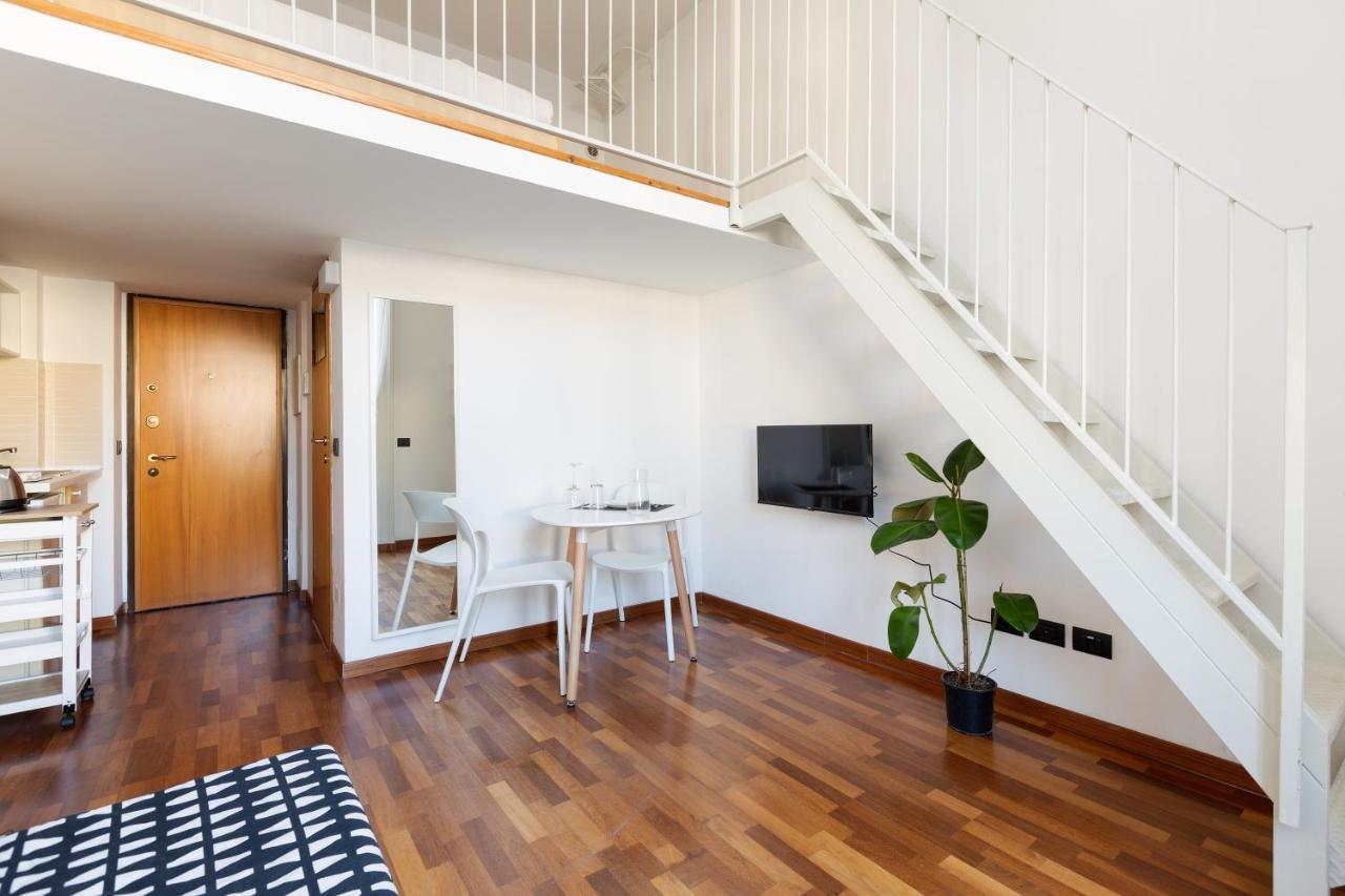 Central Studio Apts Milano-Corso Magentaアパートメント エクステリア 写真