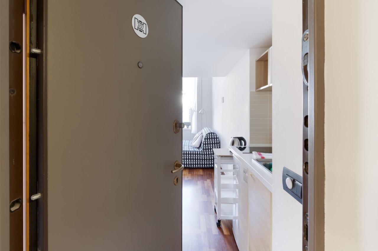 Central Studio Apts Milano-Corso Magentaアパートメント エクステリア 写真