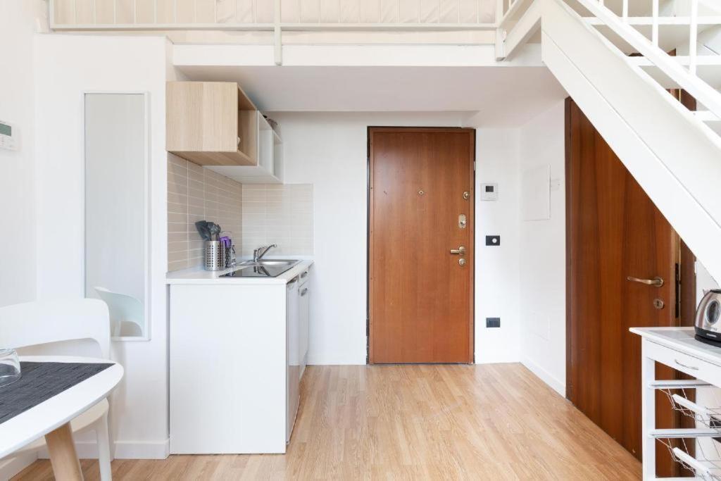 Central Studio Apts Milano-Corso Magenta エクステリア 写真